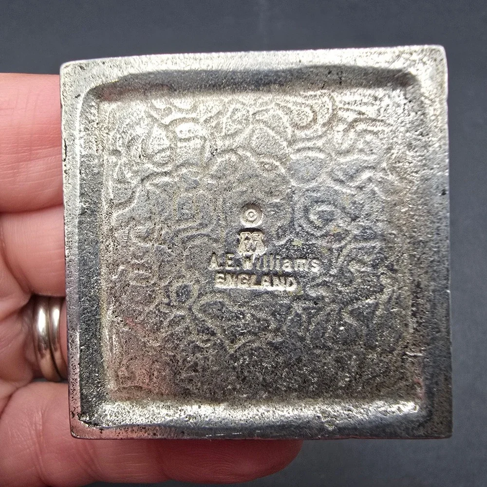 A.E. Williams Celtic Knot Pewter Trinket Box Blue Velvet Lining Made in England
